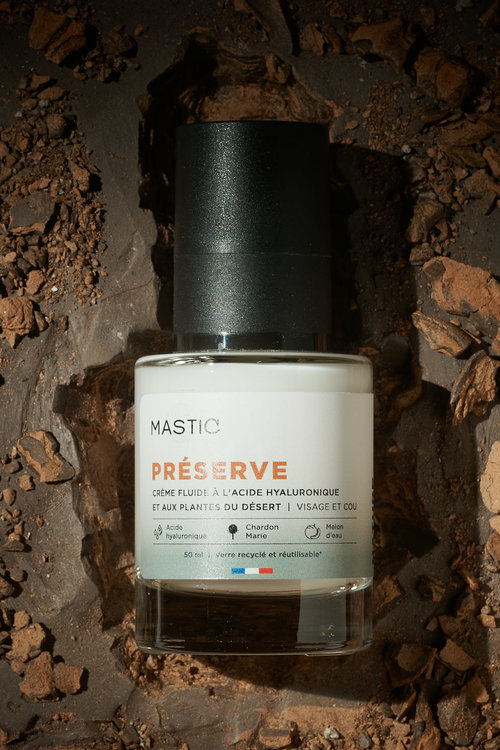 Production photo and video for Mastic Paris, new brand of cosmetics and ethical skincare for men.