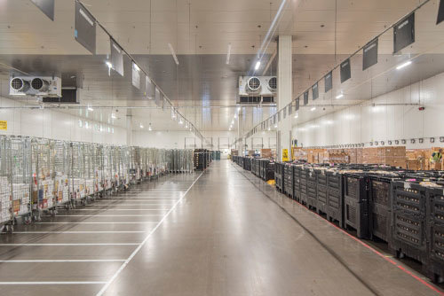 Production de visuels à la fois de l’intérieur des bâtiments et des extérieurs à l’aide d’un drone afin de capturer les caractéristiques principales de ces derniers par des talents locaux.